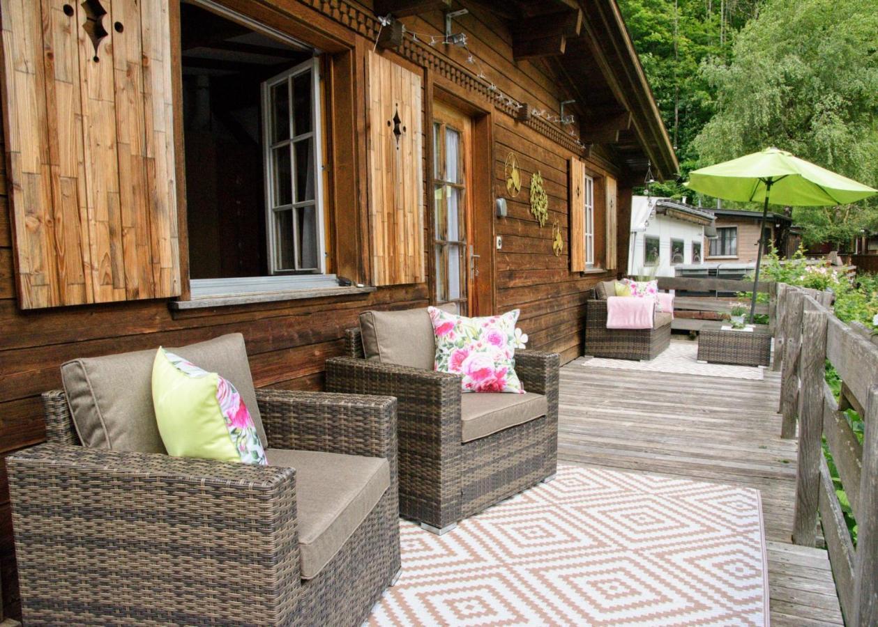 Spellbound A Romantic Hideaway For Adults Aged 18-35 Villa Lauterbrunnen Exterior foto